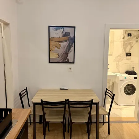 Navis Apartment