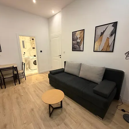 Navis Apartment Pula
