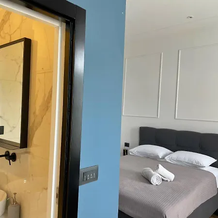 Apartament Navis *