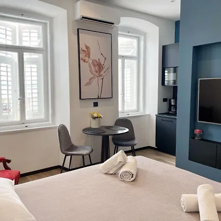 Navis Apartament Pula
