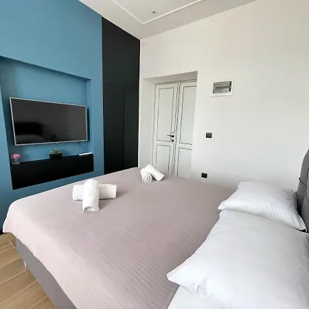 Navis Apartment