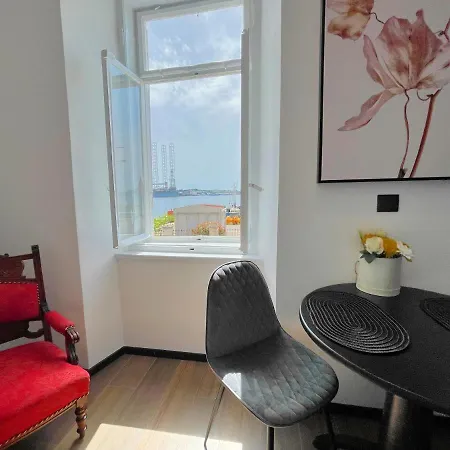 Navis Apartament Pula