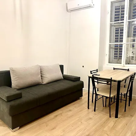 Navis Apartament Pula