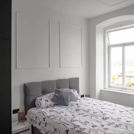 Apartment Navis Pula